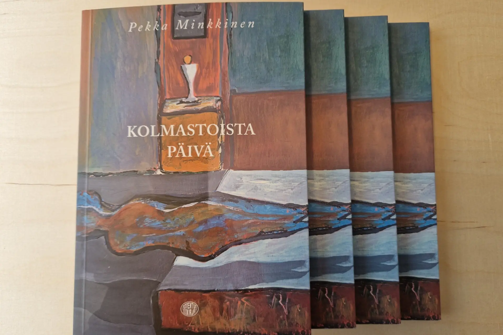 Kuvassa on Kolmastoista päivä -kirjan kansi.