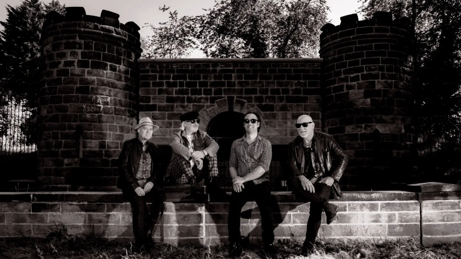 The Mission: Gods Own Medicine 40th Anniversary Shows