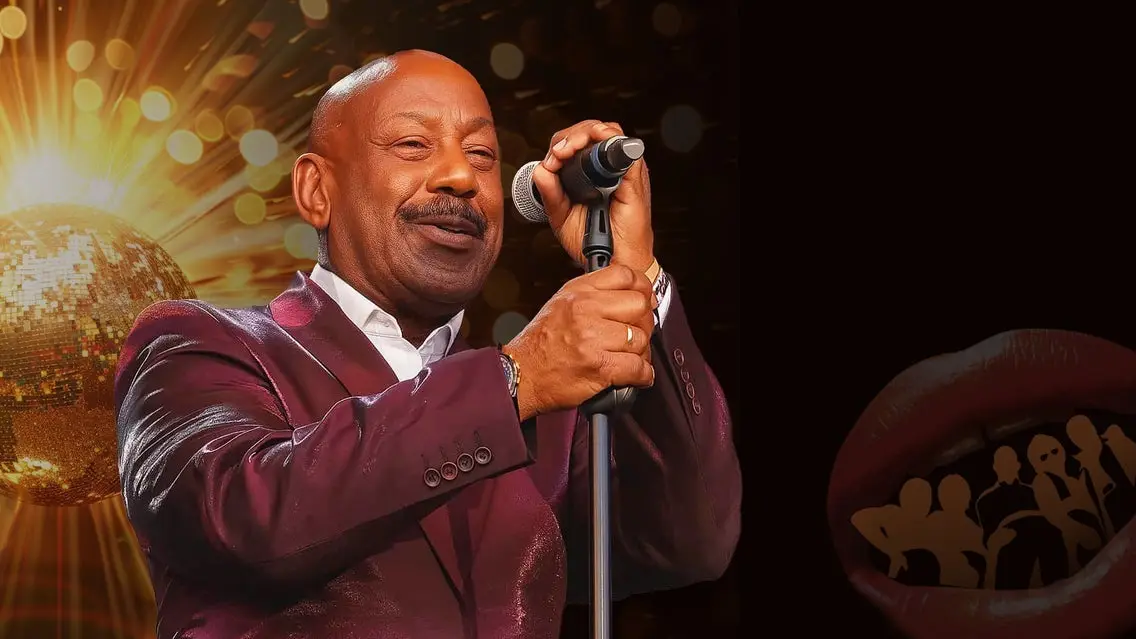 Hot Chocolate with Kennie Simons In Concert