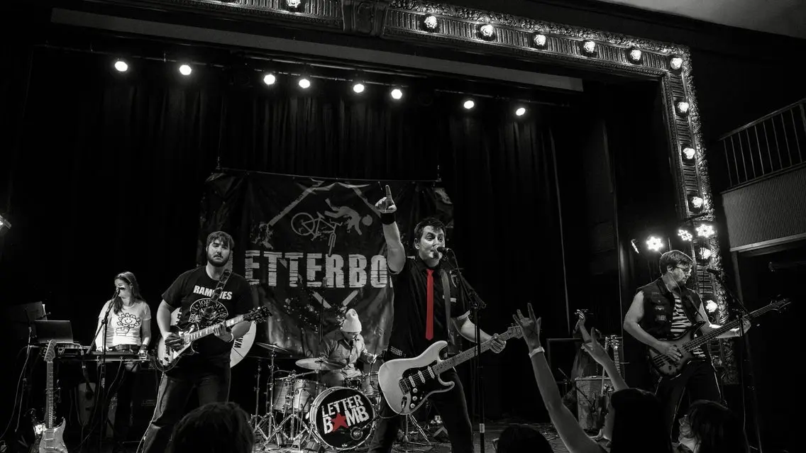 Letterbomb: The Green Day Experience