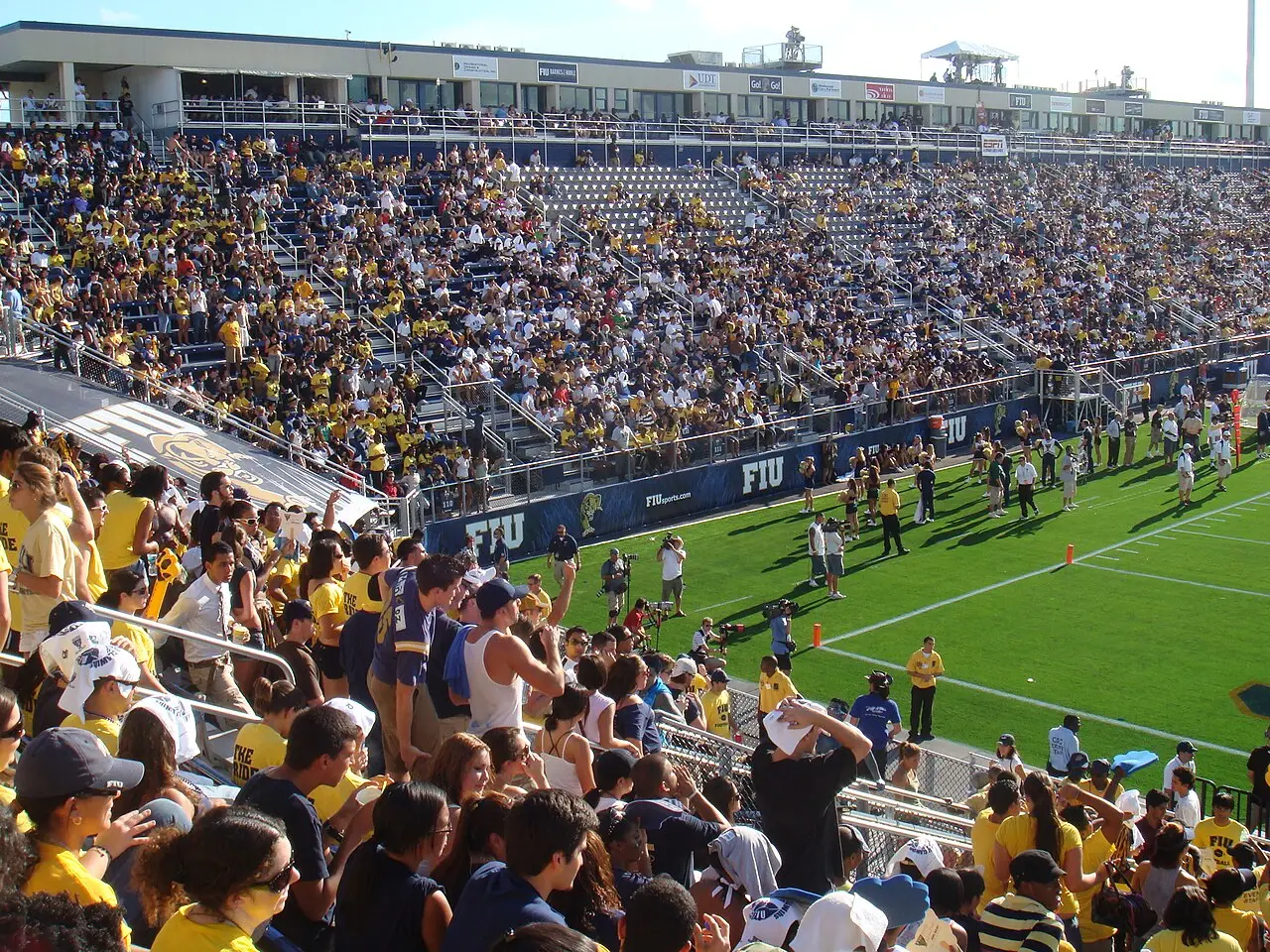 Pitbull Stadium