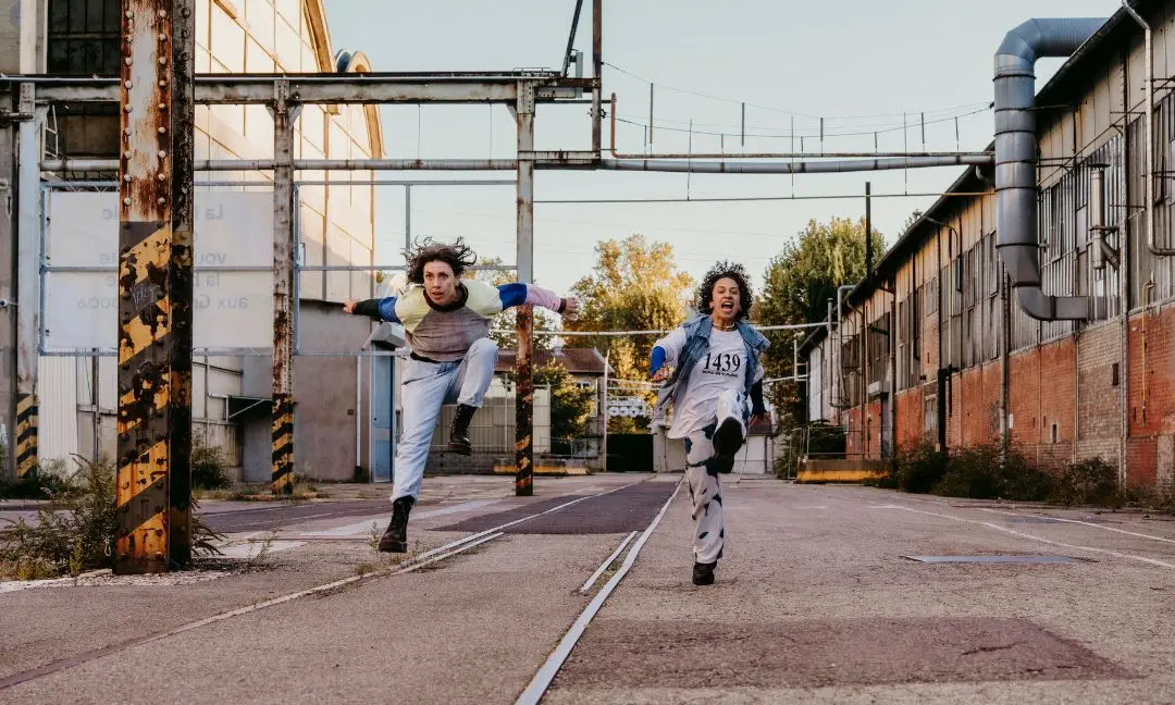 Moving in November - Katerina Andreou & Mélissa Guex: SHOUT TWICE