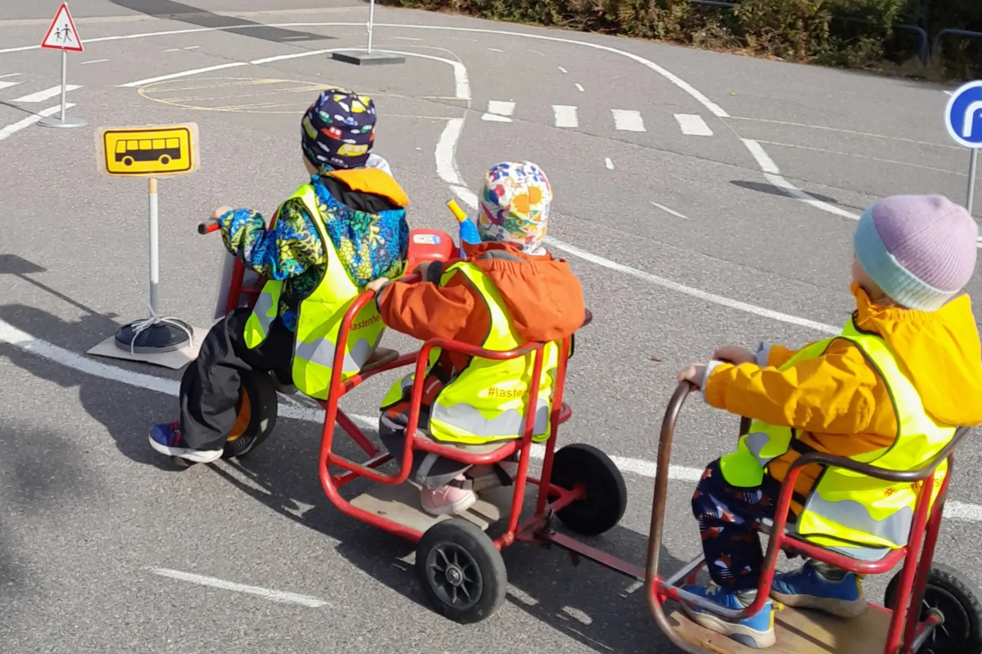 liikennekaupunki bussi