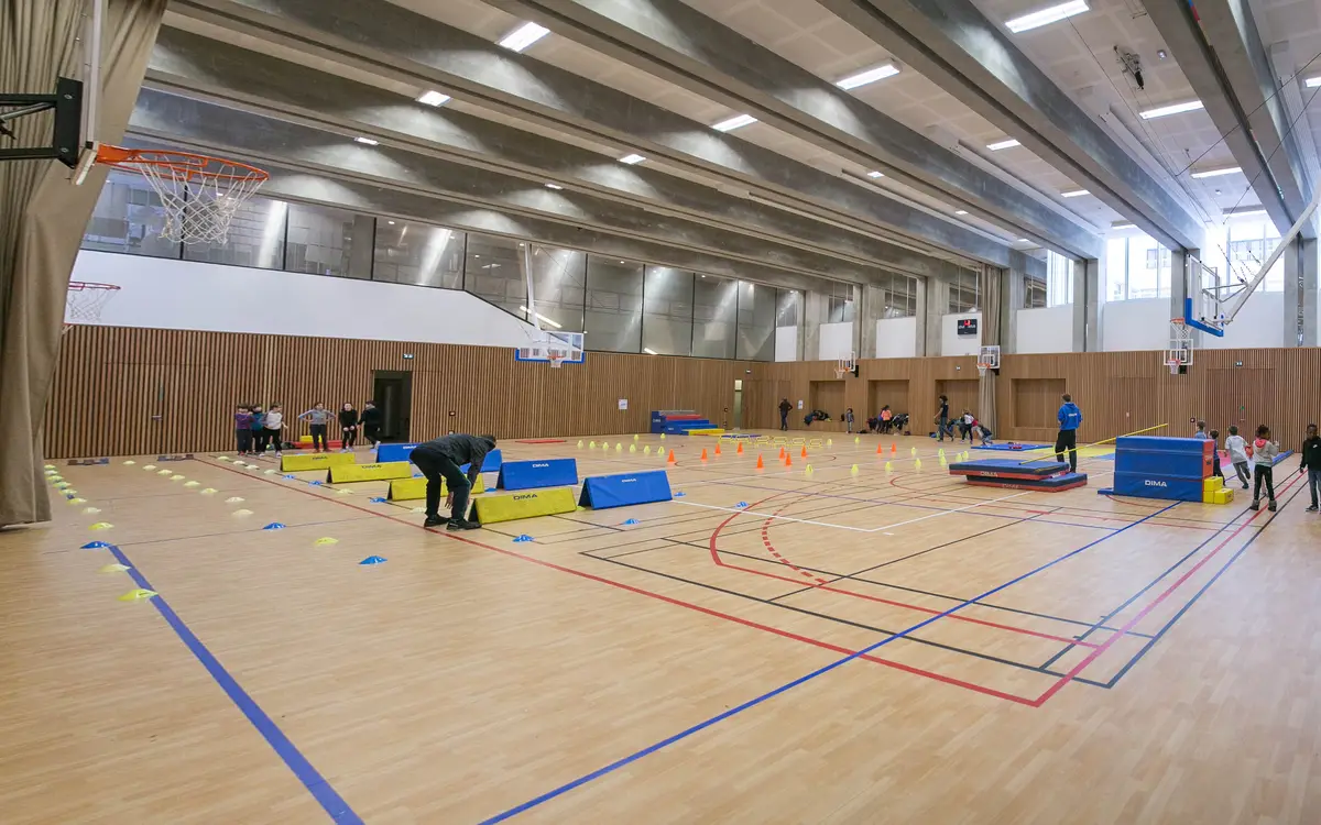 Paris sport familles : sport famille au gymnase Althea Gibson
