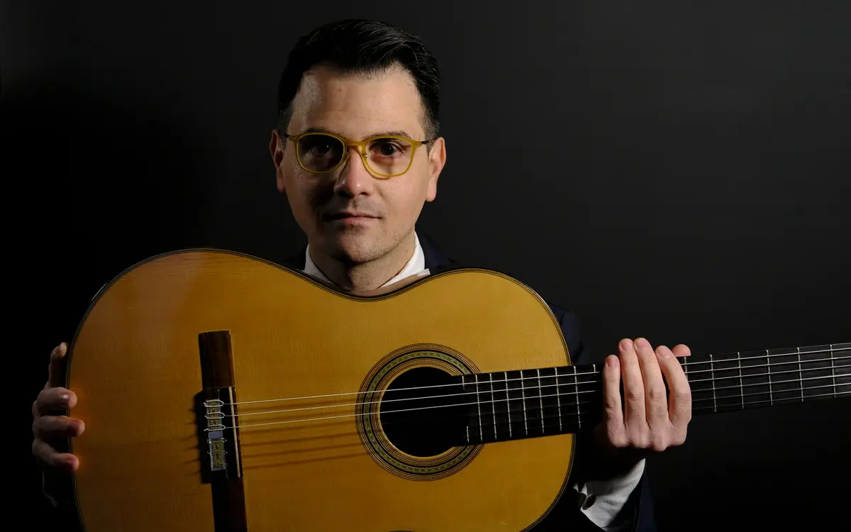 "Poesia dell’evocare" - ENRICO DAMIANO VALLONE