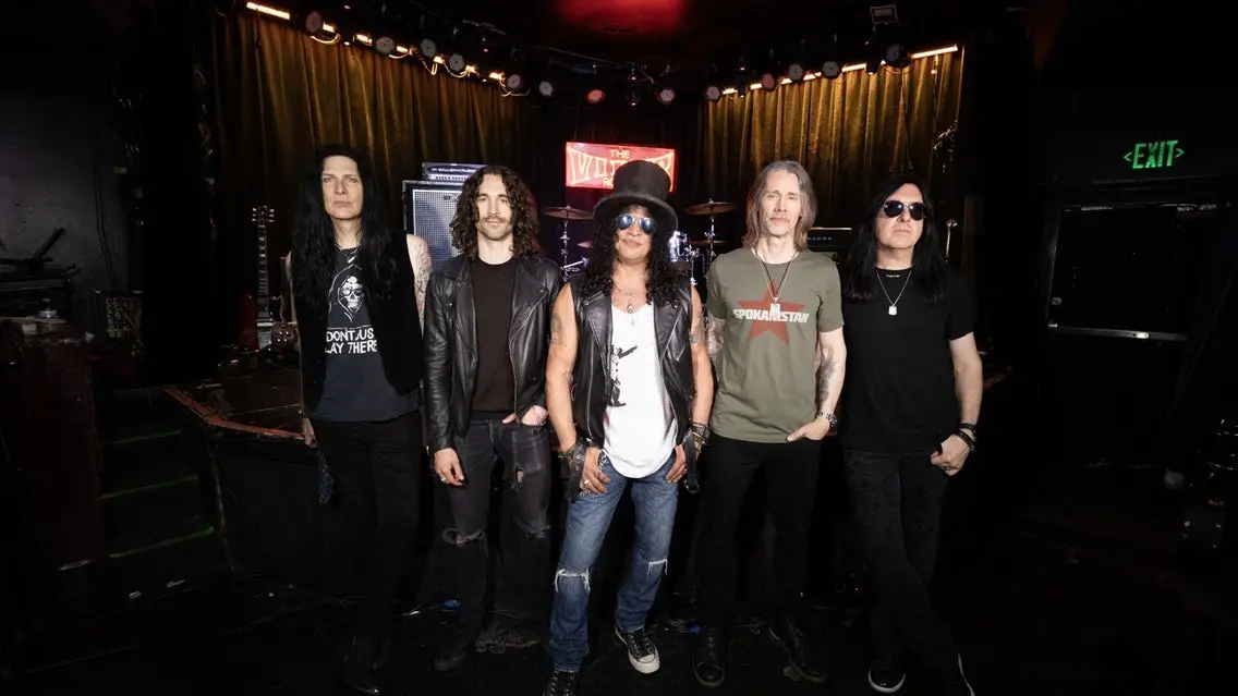 Slash feat. Myles Kennedy & The Conspirators